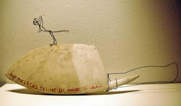 künstlerleben, auf messers schneide tanze ich dahin, trelis